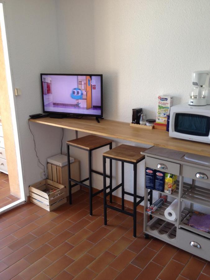 Au Calme Dans Hameau Fleuri Joli Studio 3 Pers Piscine Parking Wi-Fi Vence Eksteriør bilde